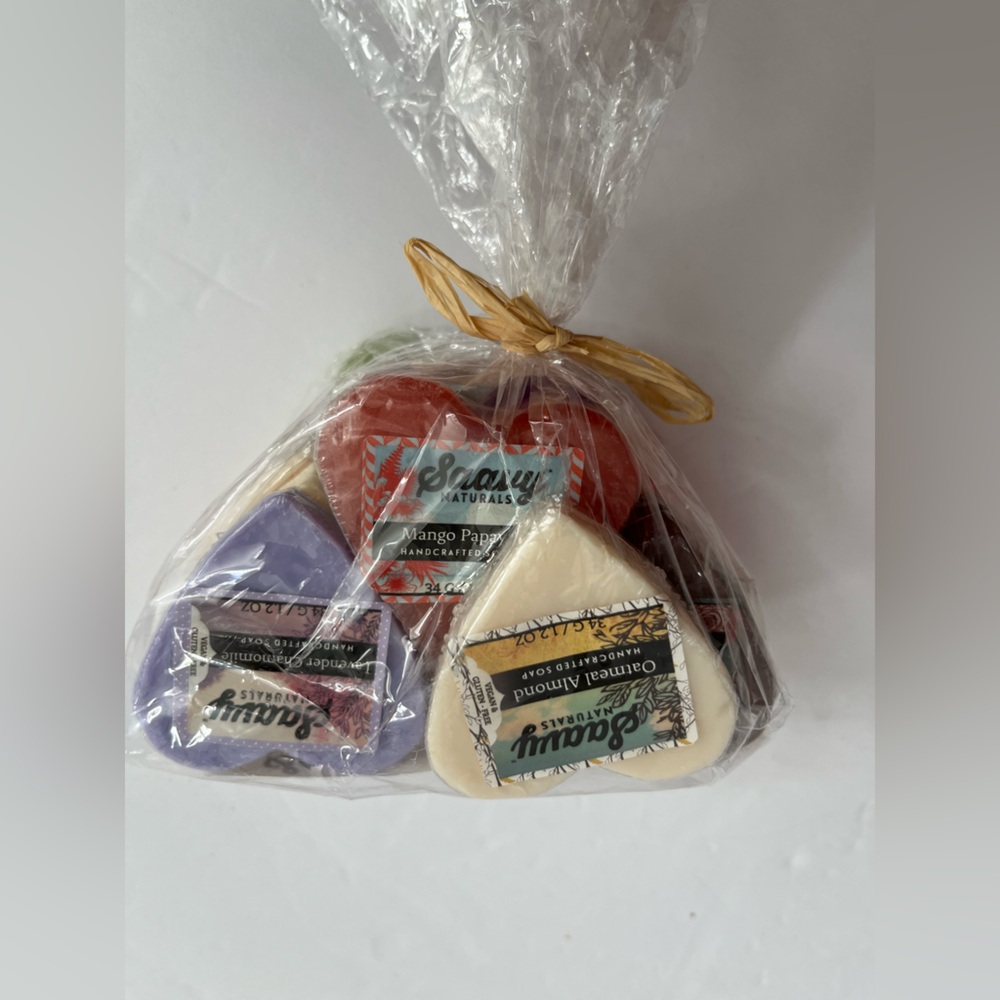 NEW ~Saavy Naturals Heart-Shaped Soap Set - Picture 6 of 6